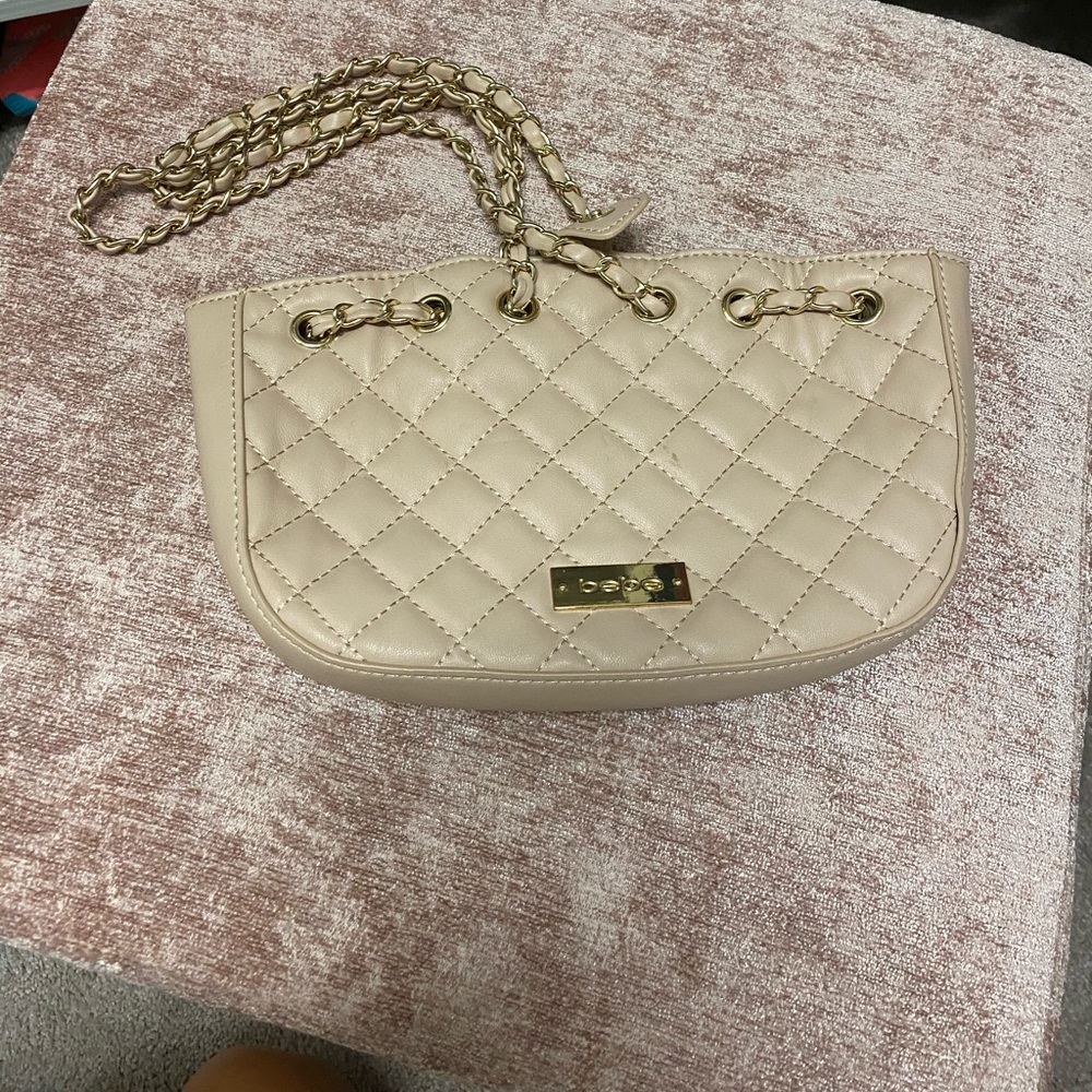 BEBE chain link small hand bag